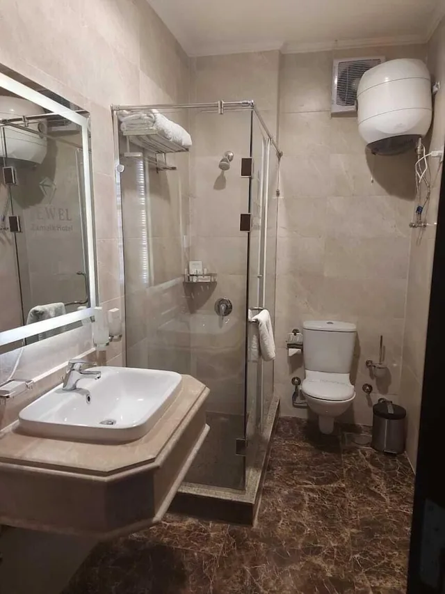 2 Bedrooms, Suite, 2 Double and Twin Beds، Jewel Zamalek Hotel 4/8