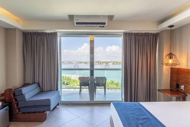 Standard, King Bed, Lagoon View، Ocean Dream BPR 3/10