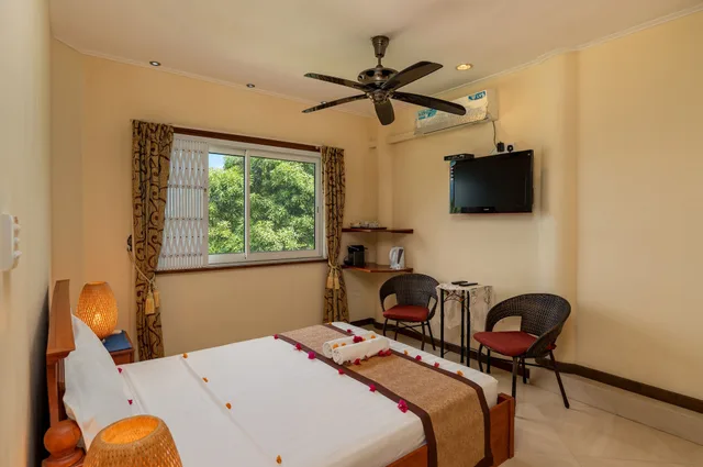 غرفة قياسية بسرير كوين، Glacis Heights Villa 2/5