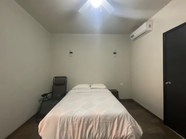 غرفة قياسية بسرير مزدوج، Hostal 230 1/6