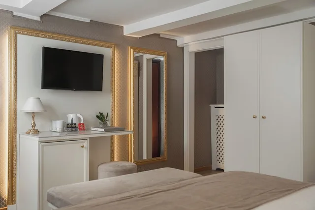 غرفة كلاسيكية بسرير مزدوج، Hotel Montecarlo 3/10