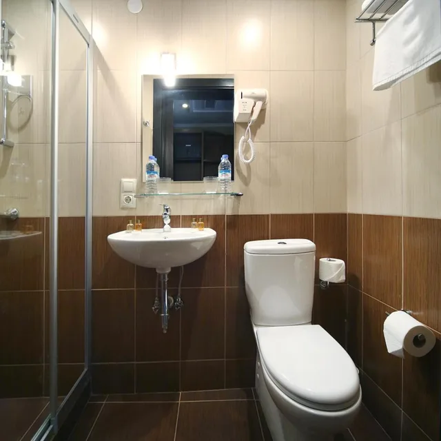 غرفة كومفورت بسريرين منفصلين، Tskaltubo Plaza 7/10