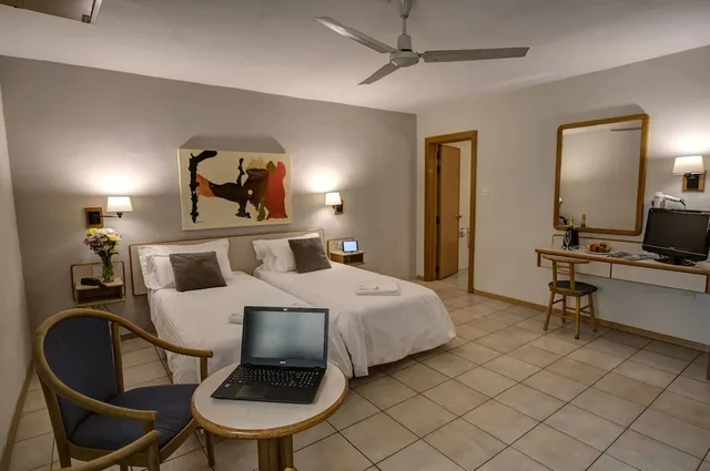 Room, Twin Beds, Sliema Chalet Hotel 3/5