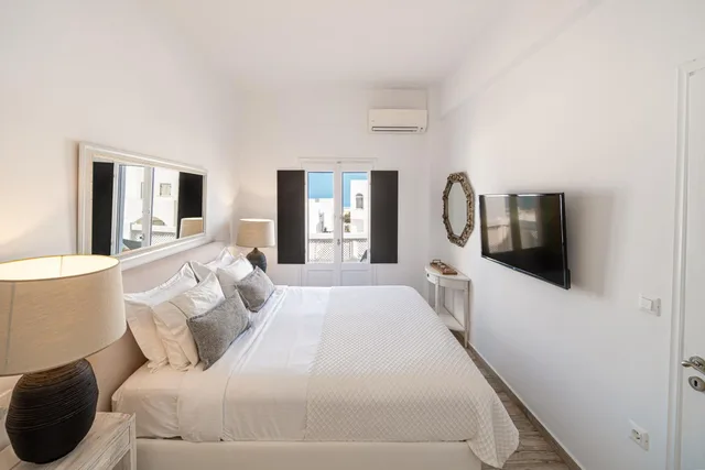 2 Bedrooms, Apartment, Lateral Side Sea View, Balcony، Aqua Luxury Suites 1/5