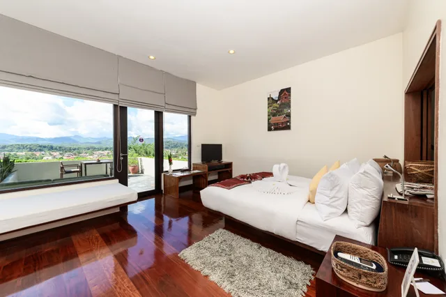 غرفة بسرير مزدوج أو سريرين منفصلين بشرفة، Luang Prabang View Hotel 3/10