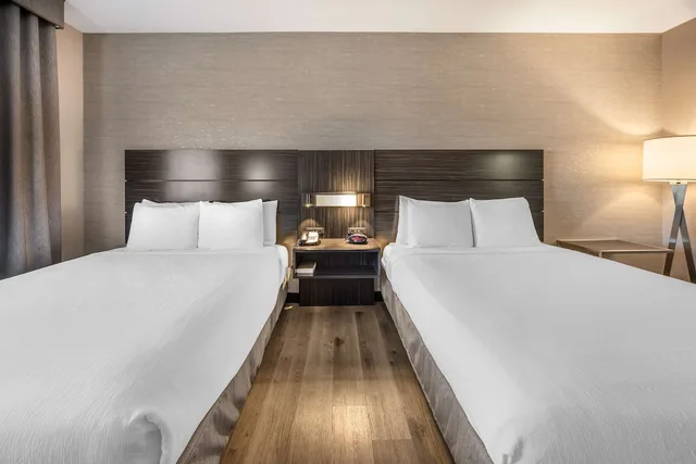 غرفة قياسية بسريرين كوين، Best Western Plus North Las Vegas Inn & Suites 1/7