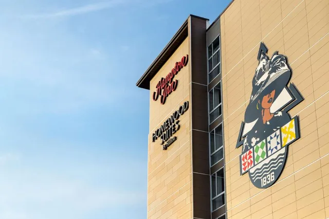 استوديو بسرير كينج بشرفة لذوي الإعاقة، Homewood Suites by Hilton Indianapolis Downtown IUPUI 1/1