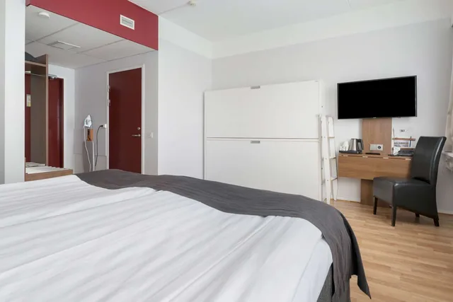 غرفة عائلية بسرير بطابقين مفردة بسريرين منفصلين، Best Western Hotel Statt Katrineholm 2/3