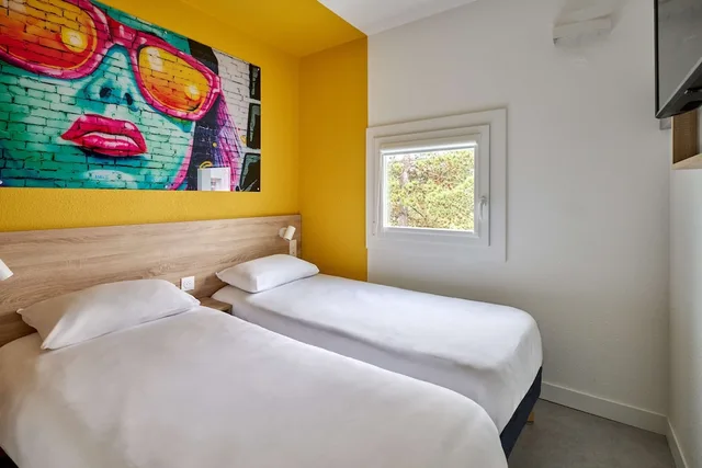 غرفة قياسية بسريرين منفصلين، Kyriad Direct Nevers Nord Varennes Vauzelles 3/9