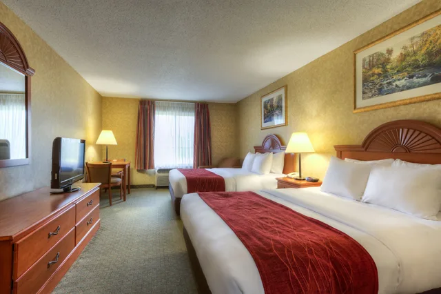غرفة بسريرين كوين لذوي الإعاقة، Quality Inn & Suites Rockport - Owensboro North 1/8