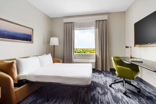 استوديو بسرير كينج مع أريكة لذوي الإعاقة، Fairfield Inn & Suites by Marriott Homestead Florida City 1/5