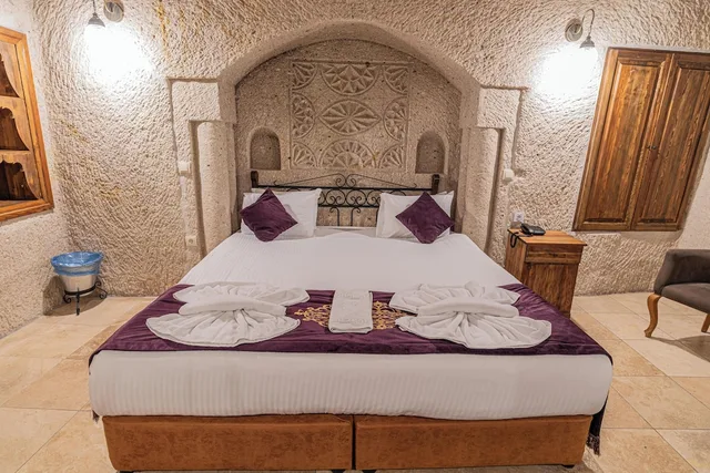 جناح عائلي بسريرين منفصلين وسرير كينج، Elegance Cave Suites 9/10