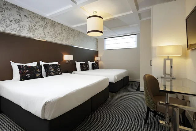 Semi Basement, Quadruple، Notting Hill 1/2