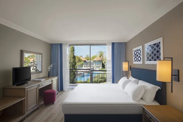 غرفة قياسية رباعية بسرير مزدوج وسريرين منفصلين، IC Hotels Green Palace 2/4