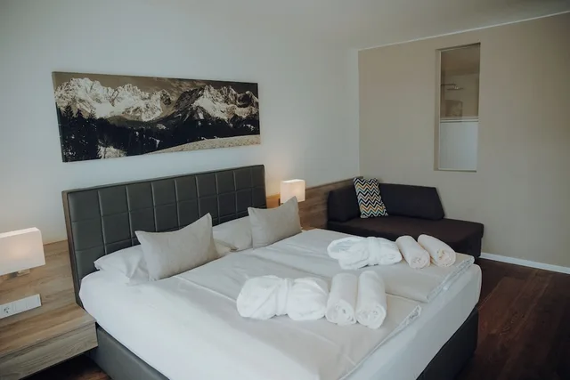 جناح جونيور تنفيذي بسرير كوين بشرفة، Lti Alpenhotel Kaiserfels 5/6