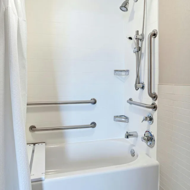 جناح بسريرين كوين مع سرير سحّاب إضافي مع أريكة لذوي الإعاقة، Springhill Suites Phoenix Tempe Airport 8/9