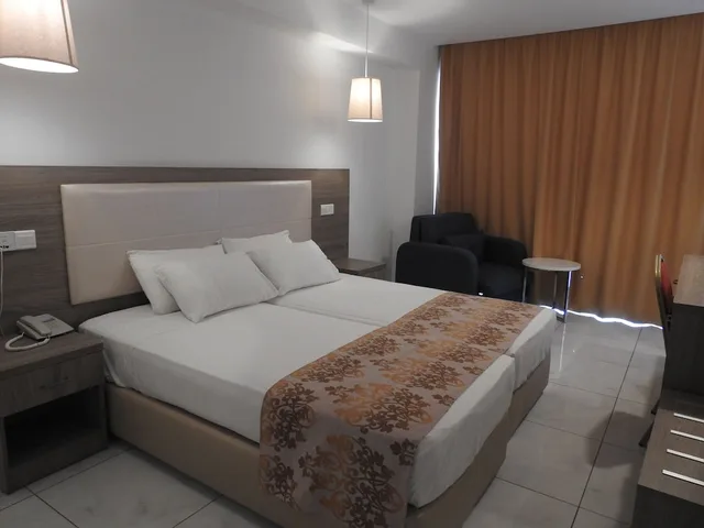 غرفة سوبيريور بسريرين منفصلين، Corfu 5/10