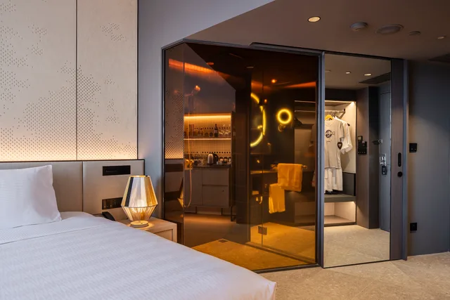 غرفة ديلوكس بشرفة، Hard Rock Hotel Pattaya 6/7
