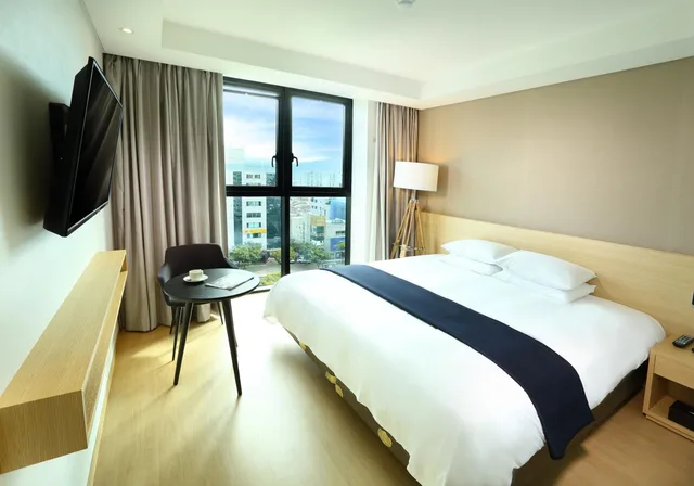 Standard, Double Bed, No Parking، Hotel The One Jeju 1/3
