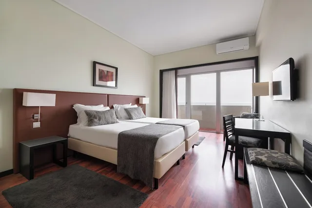 Deluxe, Twin Beds, Sea Front، Exe Praia Golfe 6/10