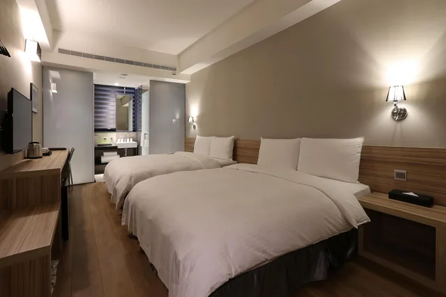 غرفة سوبيريور عائلية، Miller Inn 5/9