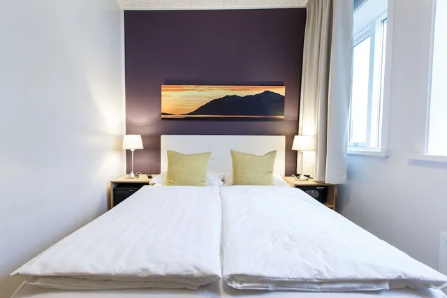 غرفة مفردة بسرير فردي بحمام خاص، Centrum Hotel 4/10