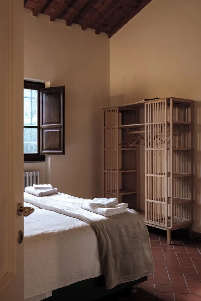 غرفة عائلية بسريرين كينج بإطلالة على الحديقة مع أريكة، Villa Castiglione 7/10