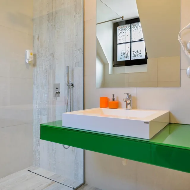 استوديو، Blumenhaus Sibiu 5/7