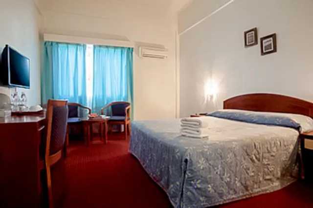 غرفة قياسية مفردة بسرير كوين، Hotel Seri Malaysia Temerloh 1/2
