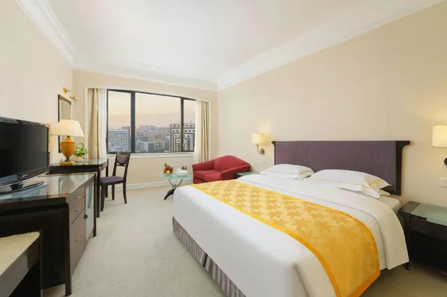 غرفة قياسية بسرير كوين، Golden Gulf Hotel Shantou 2/3