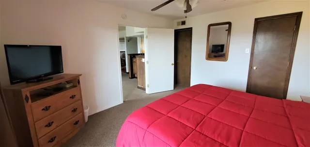 شقة سكنية بسرير كوين وسريرين منفصلين بغرفتي نوم مع أريكة، High Sierra Condominiums 5/10
