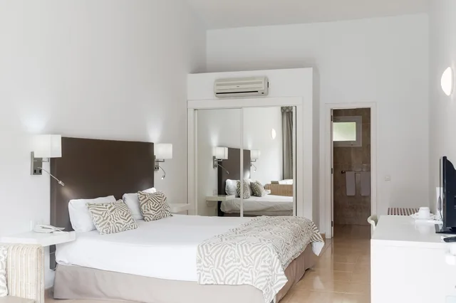غرفة قياسية مفردة بسرير مزدوج، Hotel Arena Suite - Adults Only 4/10