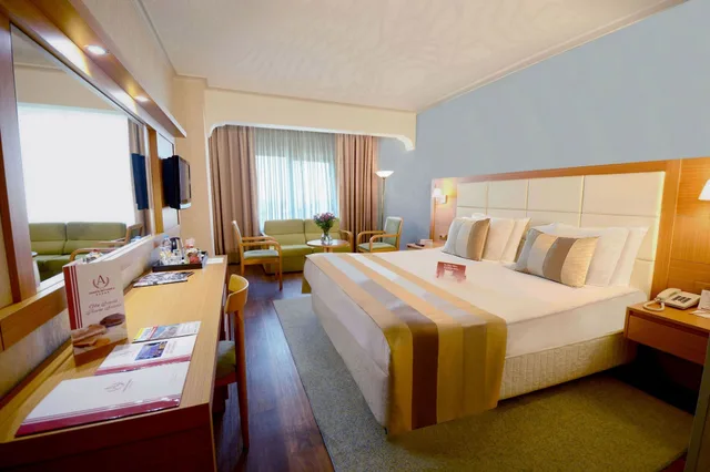غرفة ديلوكس مفردة بسرير مزدوج، Akgun Istanbul Hotel, WorldHotels Crafted 1/5