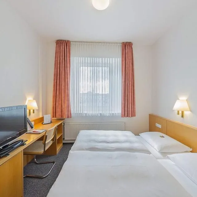 غرفة قياسية بسرير مزدوج، Berliner Hof 1/10