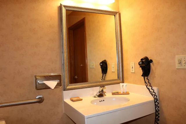جناح بغرفة نوم واحدة، Country Inn & Suites by Radisson Lincoln North Hotel and Conference Center NE 3/3