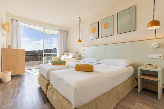 Xtra, Premium, Twin Beds, Ocean View، Sol Barbados 2/5