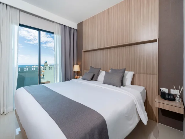 Grand, Deluxe, Double Bed, Sunset View، Patong Bay Residence 9/10