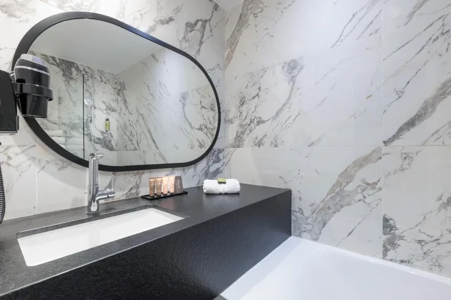 غرفة بريستيج، Hotel Du Bois Champs-Elysees 8/10