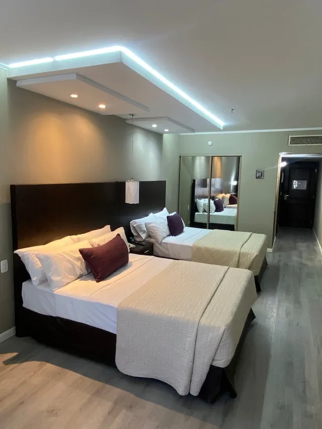 غرفة عائلية بسريرين كوين، Howard Johnson Plaza by Wyndham Buenos Aires Florida Street 4/10