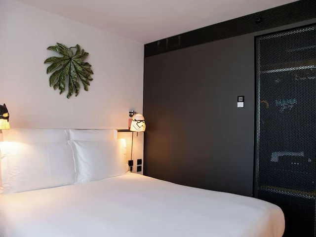 Mama, Medium, King Bed, Terrace، Mama Shelter Lisboa 3/10