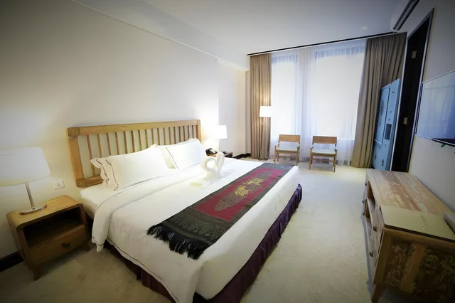 Executive, Suite, City View, 1825 Gallery Hotel 1/1