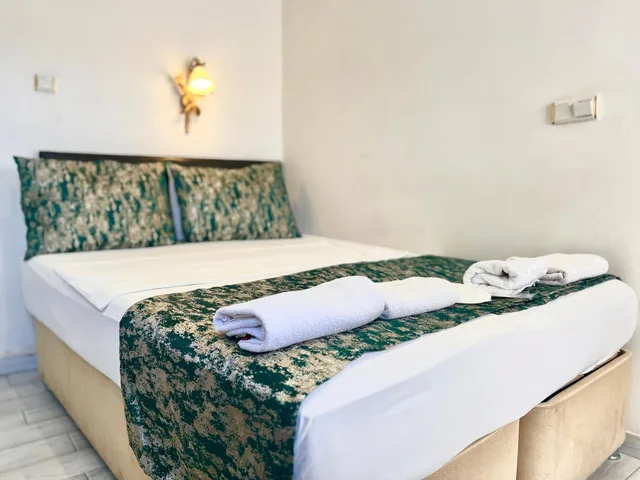 غرفة بسرير مزدوج بإطلالة على البحر، Magnificient Hotel Sultanahmet 1/4