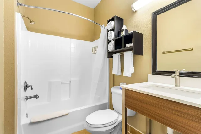 غرفة قياسية بسريرين كوين، Best Western California City Inn & Suites 4/4