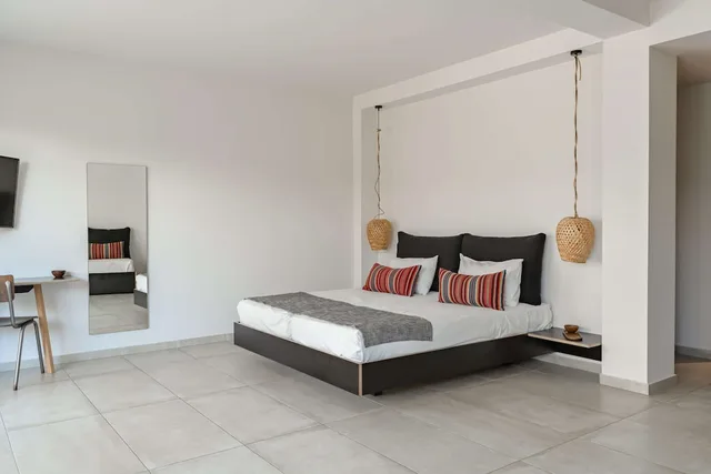 Room, Queen Bed, Sofa, Large, Cooks Club Hersonissos - Adults Only 2/10