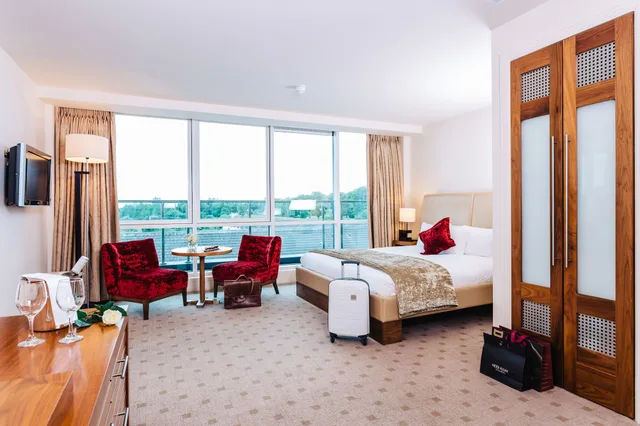 Superior, Double Bed, Adult Only، Hodson Bay Hotel 5/6