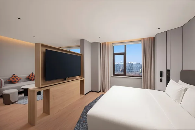 Holiday Inn Express Jinan Quancheng Square by IHG، جينان 10/50