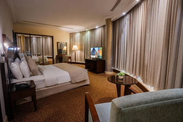 جناح بانورامي، Ayass Hotel 7/10