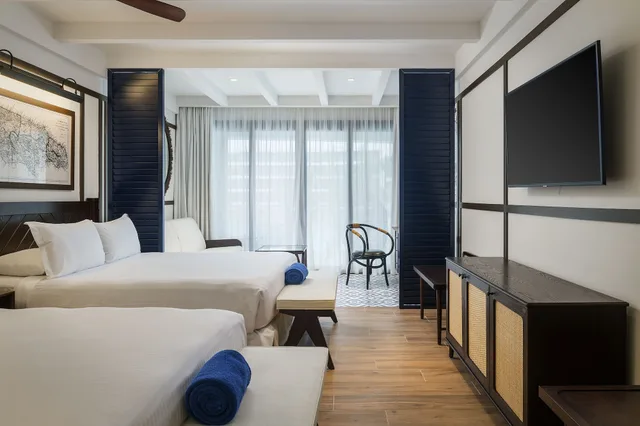 Water Park, Junior Suite, 2 Queen Beds, Sofa، Ocean Coral Spring 1/3