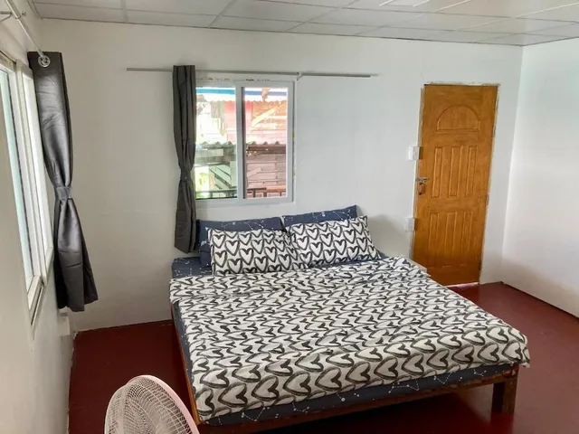 Basic, King Bed, Beach View, Balcony, Ban Na White Sand Beach 5/10