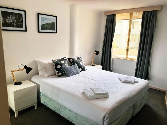 شقة عائلية بسرير كوين وسريرين منفصلين بغرفتي نوم، Salamanca Inn 1/1